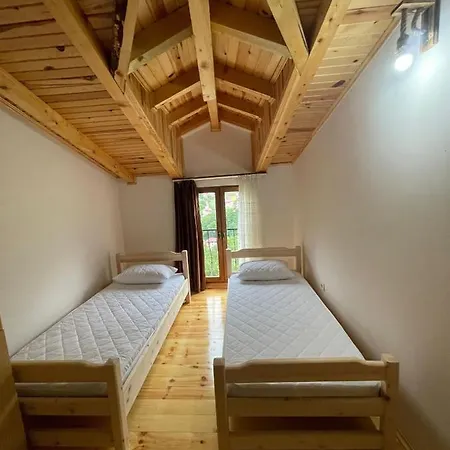 Dereici Hotel 4*
